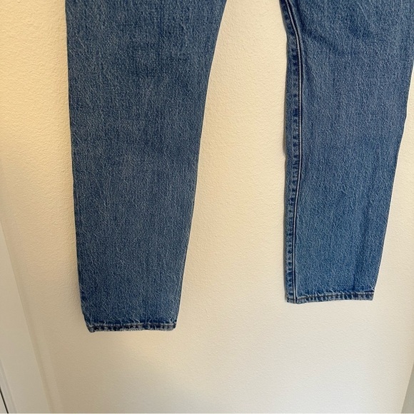 Levi’s 501 High Waisted Denim Jeans Distressed Front Women’s Size 27 - Picture 10 of 12